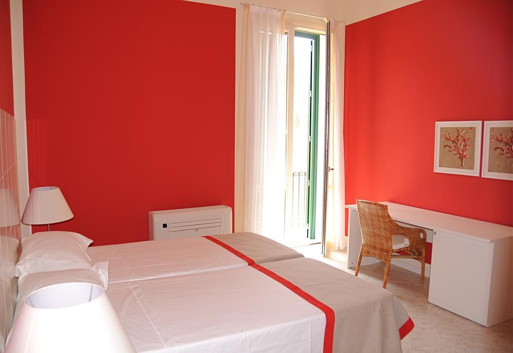 Albachiara Suite Rooms - City Center Trapani Room photo